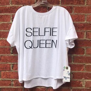 Show Me Your Mumu Selfie Queen White Lounge Tee
